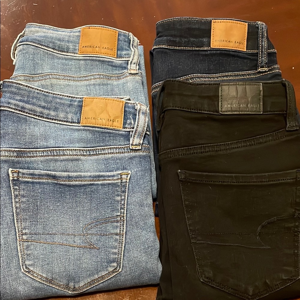 American Eagle Outfitters Men's Blue and Black Jeans